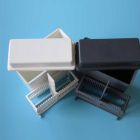 SolelyBio SBM0001，24片塑料染色盒，白/灰色，不带架子